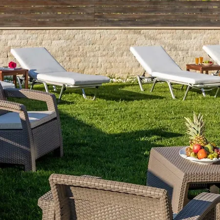 Villa Nissos Línia Buitenkant foto